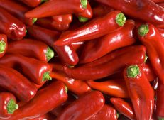 Buy wholesale red peppers in bulk from Turkish Goods
